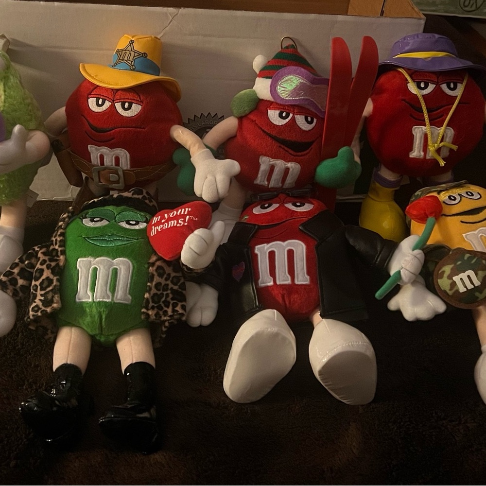 LIKE NEW Plush M&M’s Collectibles